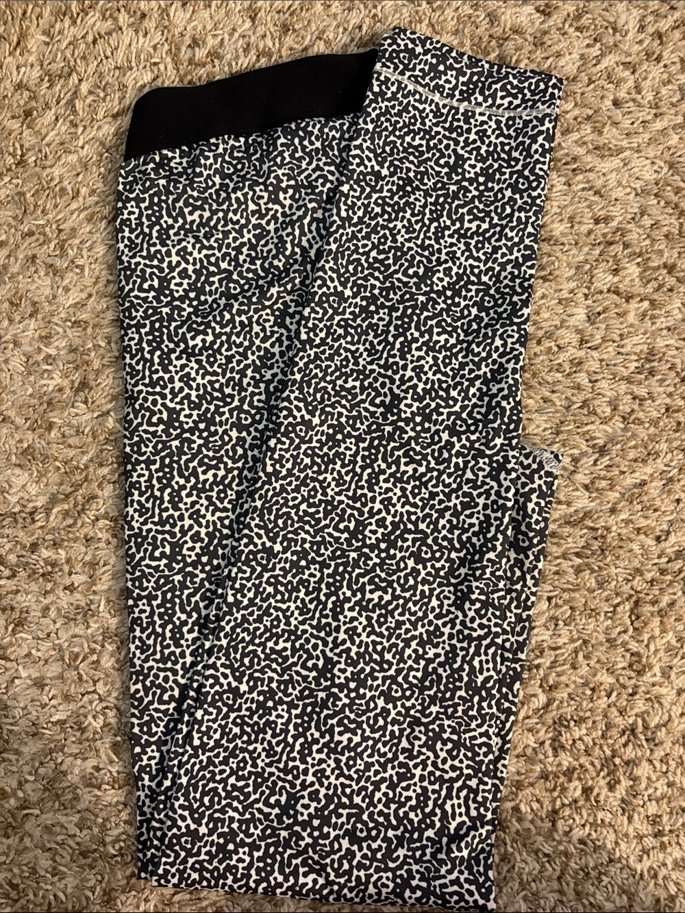 Black & White Printed Nike Leggings